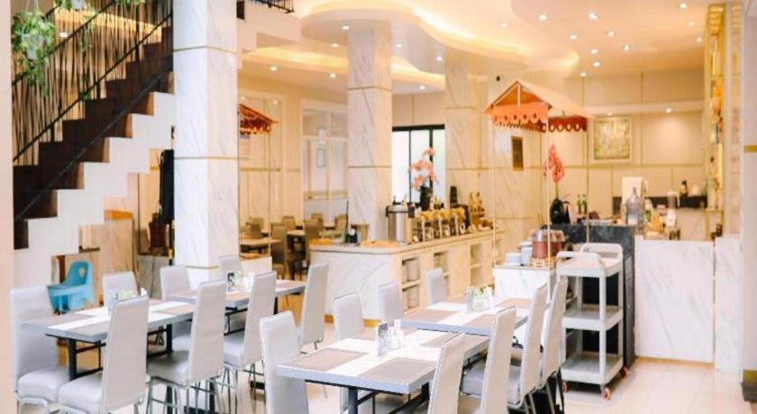 Grand Malioboro Yogyakarta Hotel Bagian luar foto