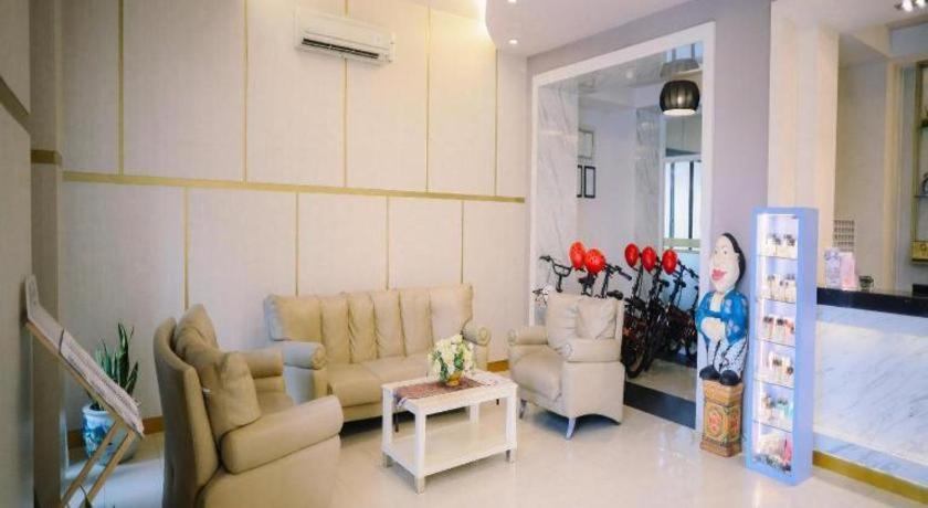 Grand Malioboro Yogyakarta Hotel Bagian luar foto