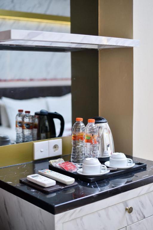 Grand Malioboro Yogyakarta Hotel Bagian luar foto