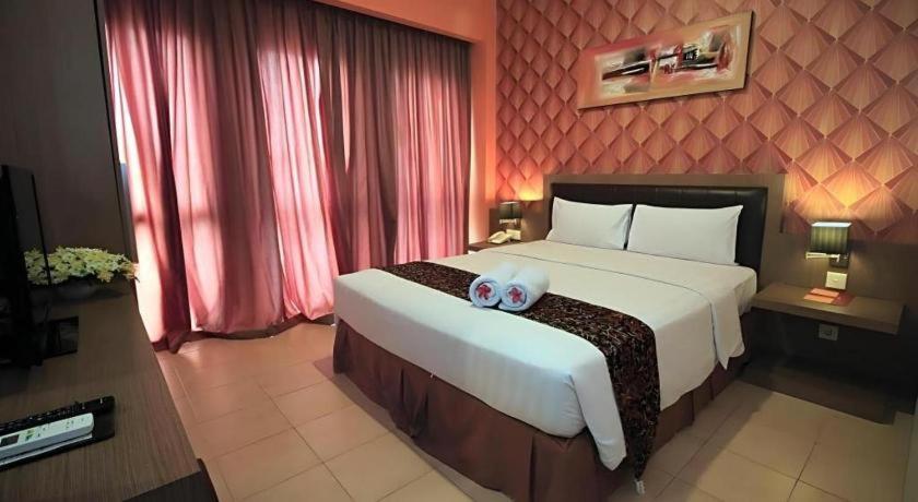 Grand Malioboro Yogyakarta Hotel Bagian luar foto
